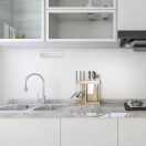 Rábalux 78017 Jelora 23x5,3cm, szenzoros, elemmel üzemelő, 4000K konyhai pultmegvilágító